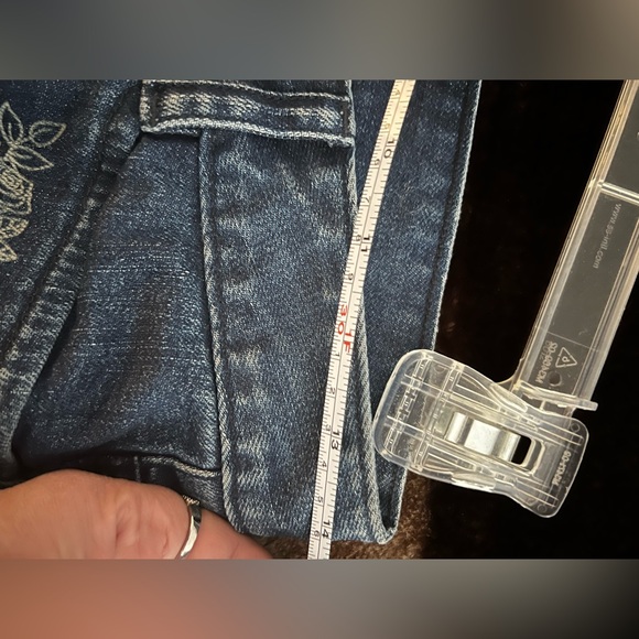 Ann Taylor LOFT Curvy Straight Leg Jeans laser itched. - Picture 8 of 15